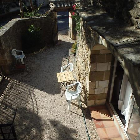 Studio-gîte Chauvet III Le Prieuré d'Orniols Goudargues Exterior foto